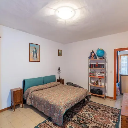 Large A Stone's Throw From The Marmore Falls * Polino