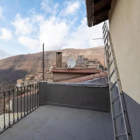 Large A Stone's Throw From The Marmore Falls Apartment Polino